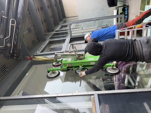 About Poplar Double Glazing