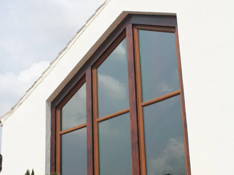 Bow Windows Poplar