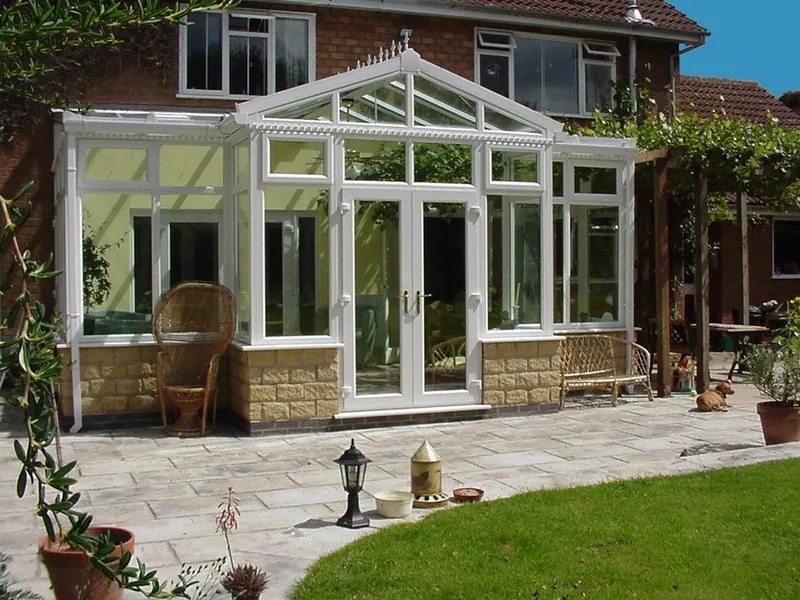 Bow Windows Poplar